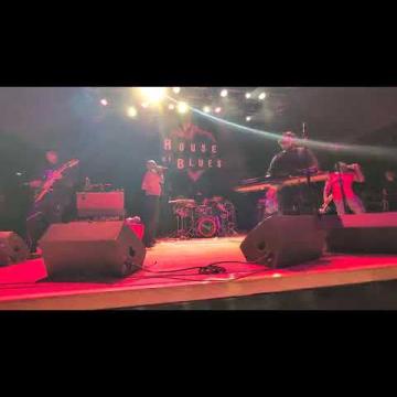 Preview image for the video "2024-12-21 Fishbone @ House of Blues San Diego - San Diego - CA United States (video-21681)".