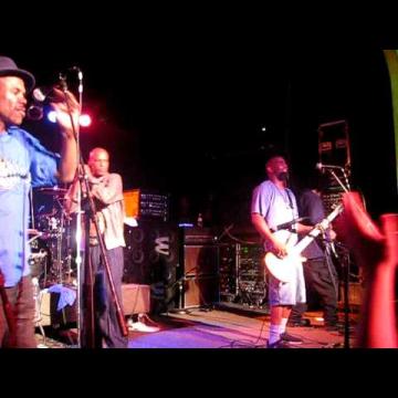 Preview image for the video "2008-11-15 Fishbone @ Hawthorne Theather - Portland - OR United States (video-1969)".