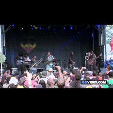 Preview image for the video "2013-07-28 Fishbone @ Gathering of The Vibes - Bridgeport - CT United States (video-2586)".