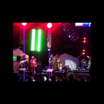 Preview image for the video "2014-08-17 Fishbone @ Rock al Parque - Bogota - Colombia (video-2681)".