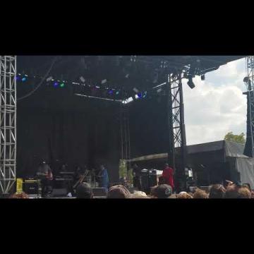 Preview image for the video "2017-09-16 Fishbone @ Riot Fest &amp; Carnival - Chicago - IL United States (video-3027)".