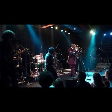 Preview image for the video "2016-11-10 Fishbone @ The Crocodile - Seattle - WA United States (video-2927)".