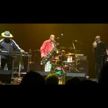 Preview image for the video "2023-11-25 Fishbone @ Fox Theater - Oakland - CA United States (video-20893)".