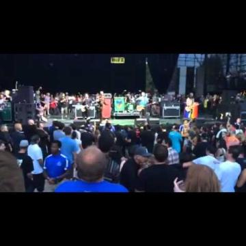 Preview image for the video "2014-07-19 Fishbone @ Verizon Wireless Amphi - Irvine - CA United States (video-2647)".