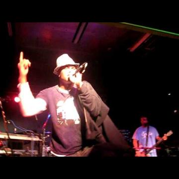 Preview image for the video "2008-11-15 Fishbone @ Hawthorne Theather - Portland - OR United States (video-1967)".