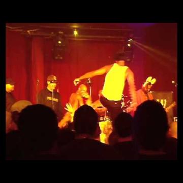 Preview image for the video "2006-12-08 Fishbone @ Avalon Night Club - Santa Clara - CA United States (video-2202)".