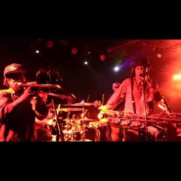 Preview image for the video "2017-03-17 Fishbone @ Underground Arts - Philadelphia - PA United States (video-2969)".