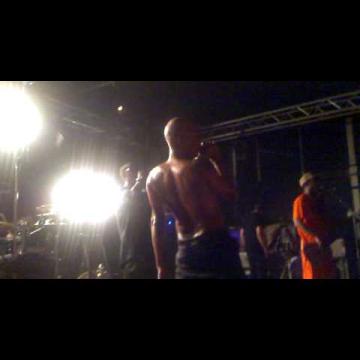 Preview image for the video "2011-05-14 Fishbone @ Diff'Art - Parthenay - France (video-2265)".