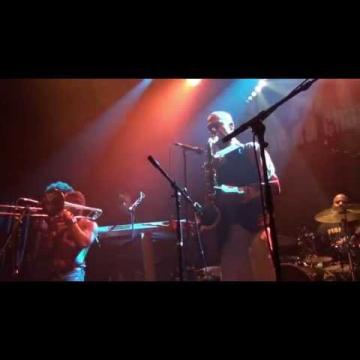 Preview image for the video "2012-10-21 Fishbone @ L'Usine à Chapeaux - Rambouillet - France (video-2817)".