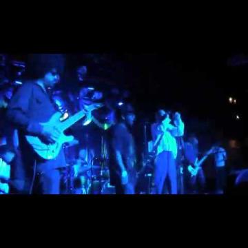 Preview image for the video "2011-11-13 Fishbone @ Brooklyn Bowl - Brooklyn - NY United States (video-2388)".