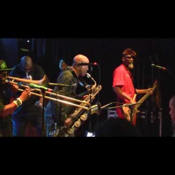 Preview image for the video "2016-05-27 Fishbone @ Bell's Eccentric Café - Kalamazoo - MI United States (video-2992)".