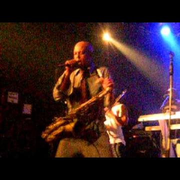 Preview image for the video "2011-05-05 Fishbone @ Magasin 4 - Brussels - Belgium (video-2250)".