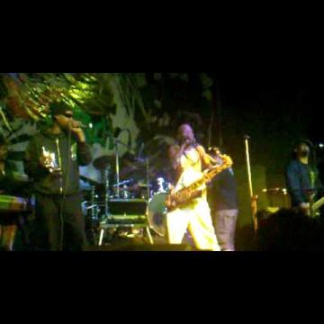 Preview image for the video "2010-07-22 Fishbone @ Club Eazy - Sao Paulo - Brazil (video-2136)".