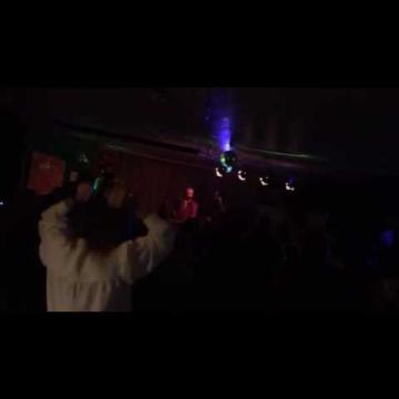 Preview image for the video "2016-11-15 Fishbone @ Northern Delights - Hayfork - CA United States (video-2932)".