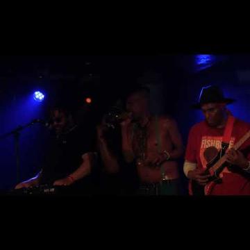 Preview image for the video "2025-05-11 Fishbone @ Underworld - London - United Kingdom (video-22023)".