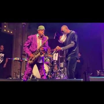 Preview image for the video "2023-12-13 Fishbone @ Crystal Ballroom - Portland - OR United States (video-20915)".