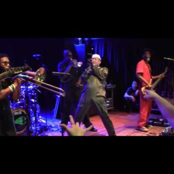 Preview image for the video "2016-05-27 Fishbone @ Bell's Eccentric Café - Kalamazoo - MI United States (video-2990)".