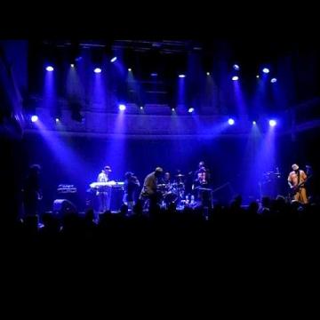 Preview image for the video "2011-08-17 Fishbone @ Paradiso - Amsterdam - Netherlands (video-2275)".
