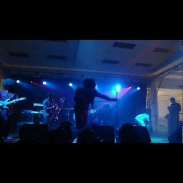 Preview image for the video "2012-09-03 Fishbone @ Bumbershot Festival - Seattle - WA United States (video-2525)".