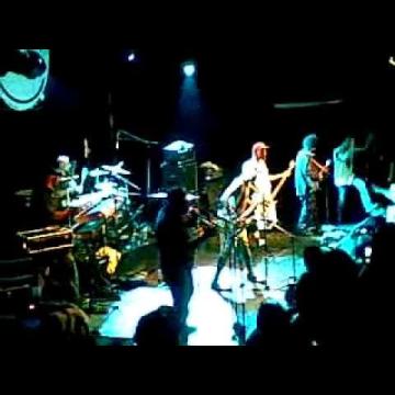 Preview image for the video "2009-06-09 Fishbone @ Trabendo - Paris - France (video-2780)".