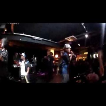 Preview image for the video "2014-08-19 Fishbone @ Club Subterráneo - Santiago - Chile (video-2661)".