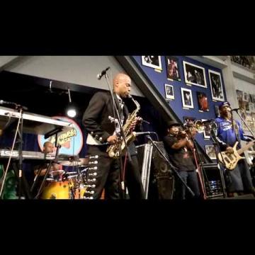 Preview image for the video "2011-10-18 Fishbone @ Amoeba Store - Los Angeles - CA United States (video-2299)".