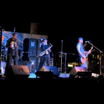 Preview image for the video "2010-08-07 Fishbone @ Pershing Square - Los Angeles - CA United States (video-2176)".