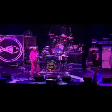 Preview image for the video "2023-08-19 Fishbone @ Wellmont Theater - Montclair - NJ United States (video-20582)".