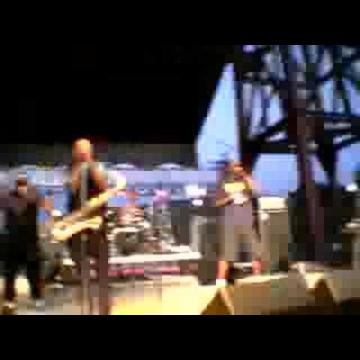Preview image for the video "2002-09-02 Fishbone @ Rolling Thunder festival - Minneapolis - MN United States (video-1833)".