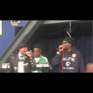 Preview image for the video "2011-10-18 Fishbone @ Amoeba Store - Los Angeles - CA United States (video-2300)".