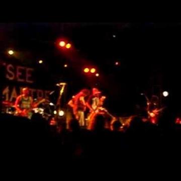 Preview image for the video "2008-04-26 Fishbone @ Elysée Montmartre - Paris - France (video-1940)".