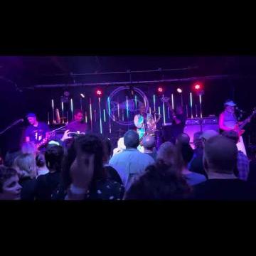 Preview image for the video "2023-08-23 Fishbone @ Magic Stick - Detroit - MI United States (video-20652)".