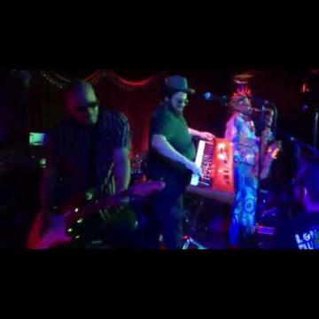 Preview image for the video "2020-01-12 Fishbone @ Alex's Bar - Long Beach - CA United States (video-3079)".