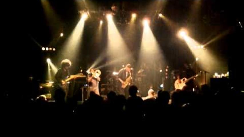 Preview image for the video "2014-05-20 Fishbone @ Magasin 4 - Brussels - Belgium (video-2625)".