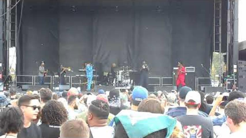 Preview image for the video "2017-09-16 Fishbone @ Riot Fest & Carnival - Chicago - IL United States (video-3038)". Preview image for the video "2017-09-16 Fishbone @ Riot Fest & Carnival - Chicago - IL United States (video-3038)".