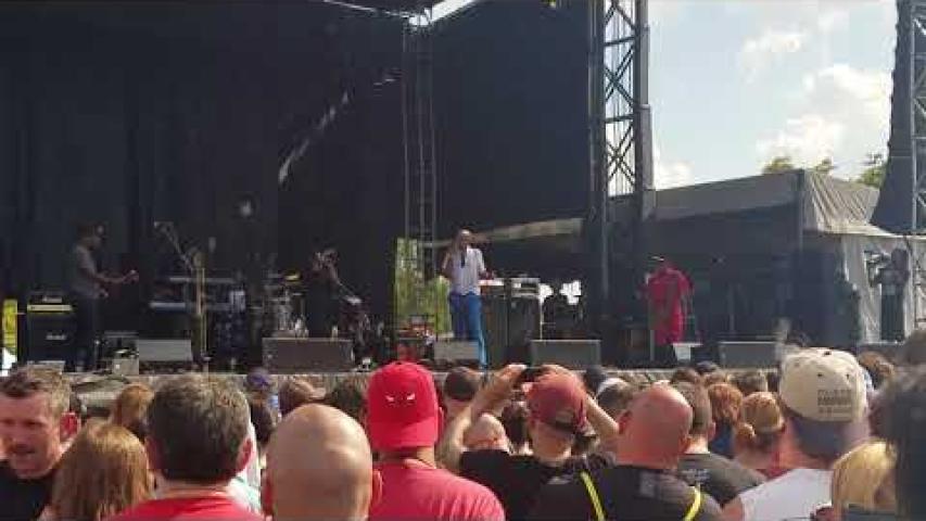 Preview image for the video "2017-09-16 Fishbone @ Riot Fest & Carnival - Chicago - IL United States (video-3026)". Preview image for the video "2017-09-16 Fishbone @ Riot Fest & Carnival - Chicago - IL United States (video-3026)".