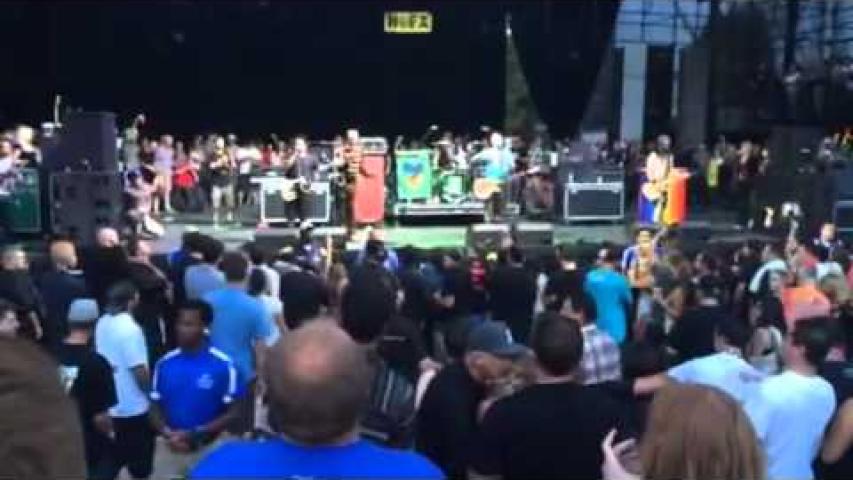 Preview image for the video "2014-07-19 Fishbone @ Verizon Wireless Amphi - Irvine - CA United States (video-2647)".