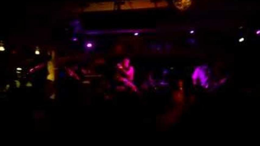 Preview image for the video "2007-03-31 Fishbone @ Malibu Inn - Malibu - CA United States (video-1892)".