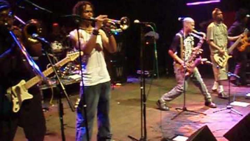Preview image for the video "2008-05-02 Fishbone @ Kafe Antzokia - Bilbao - Spain (video-2980)".