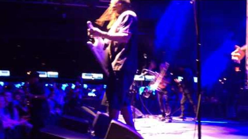 Preview image for the video "2014-05-10 Fishbone @ Brooklyn Bowl Vegas - Las Vegas - NV United States (video-2648)". Preview image for the video "2014-05-10 Fishbone @ Brooklyn Bowl Vegas - Las Vegas - NV United States (video-2648)".