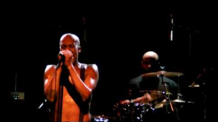 Preview image for the video "2009-06-09 Fishbone @ Trabendo - Paris - France (video-2032)". Preview image for the video "2009-06-09 Fishbone @ Trabendo - Paris - France (video-2032)".