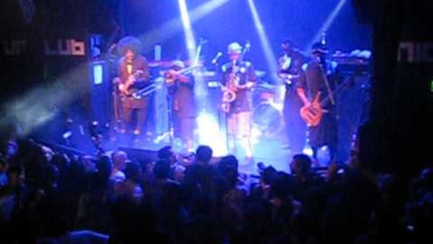Preview image for the video "2014-08-20 Fishbone @ Uniclub - Buenos Aires - Argentina (video-2664)". Preview image for the video "2014-08-20 Fishbone @ Uniclub - Buenos Aires - Argentina (video-2664)".