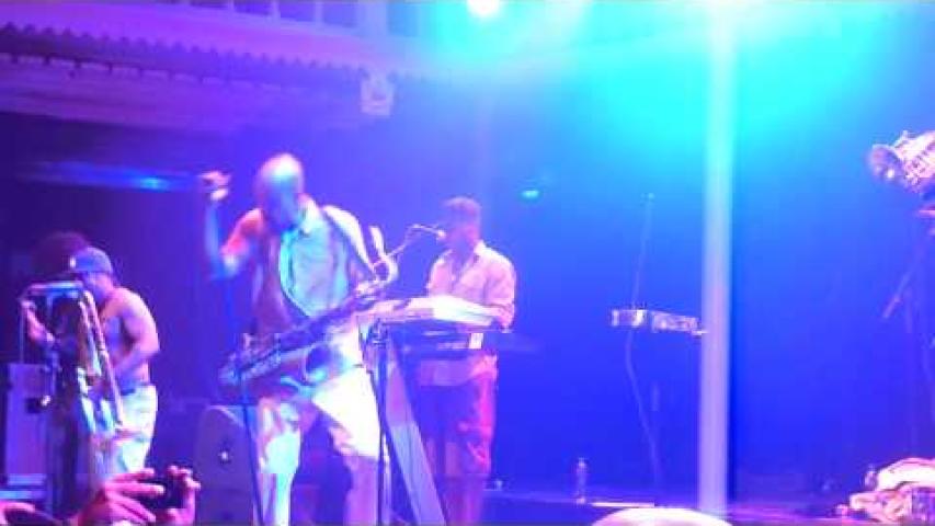 Preview image for the video "2011-08-17 Fishbone @ Paradiso - Amsterdam - Netherlands (video-2643)".