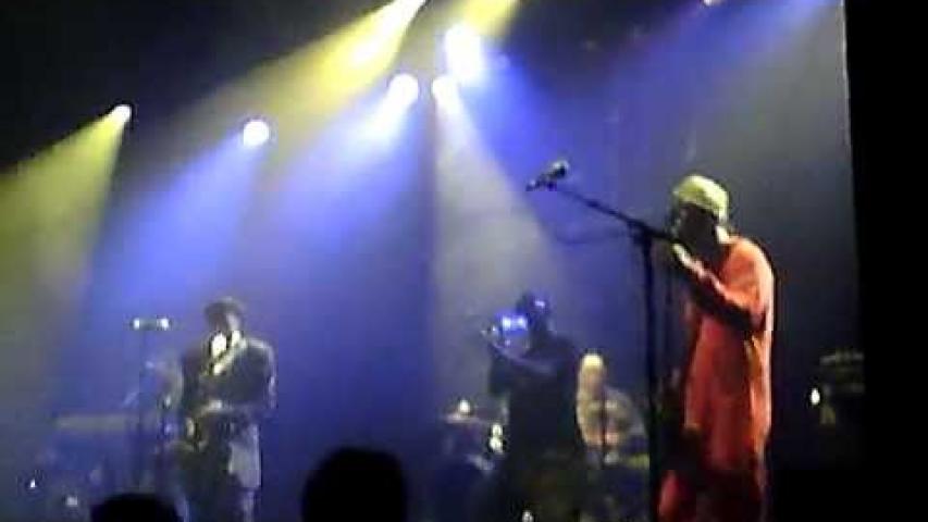 Preview image for the video "2012-10-20 Fishbone @ Les Abattoirs - Bourgoin Jallieu - France (video-2484)".